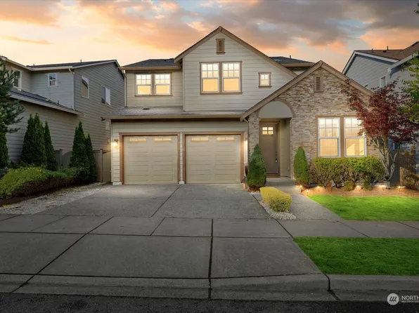 9220 Ash Avenue SE, Snoqualmie, WA 98065