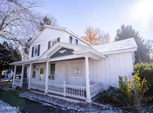 104 W High St, Florida, OH 43545