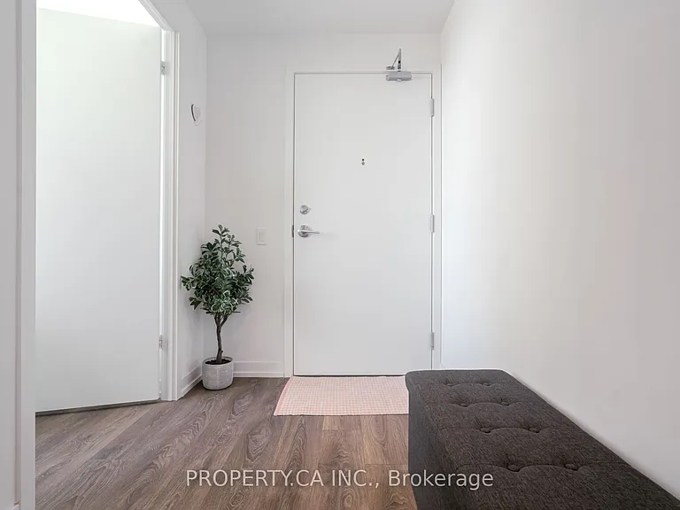 898 Portage Pkwy #1602 — Photo 3