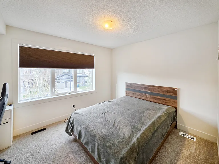 167 Windbrook Mnr SW — Photo 20