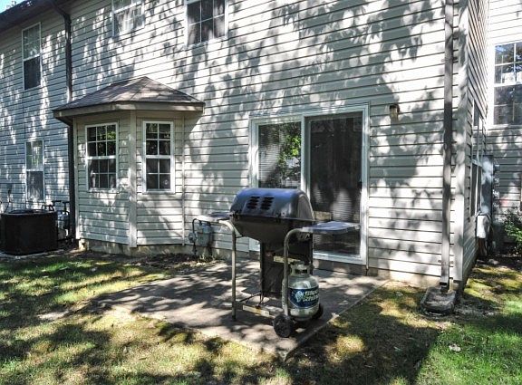 4th image of 3307 Pepperbush Ct