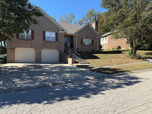 2nd image of 372 Reynolds Dr