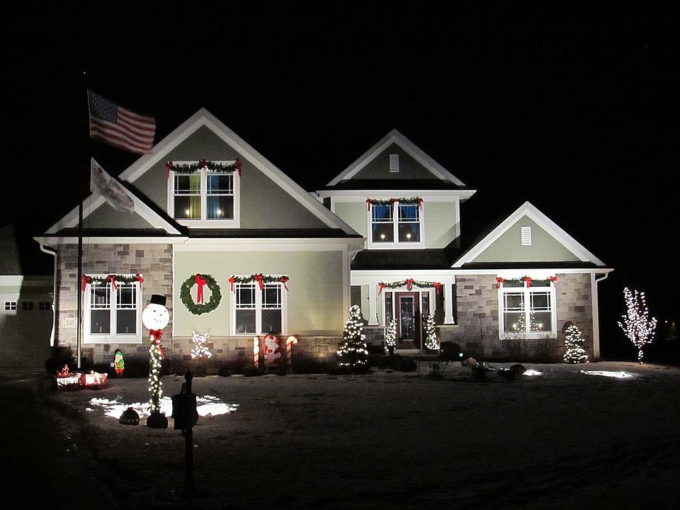 2nd image of W188S8903 Creekside Ct