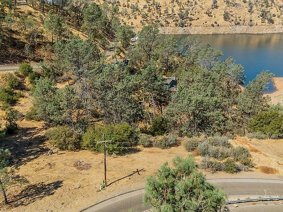 4th image of 27767 Sky Harbour Rd