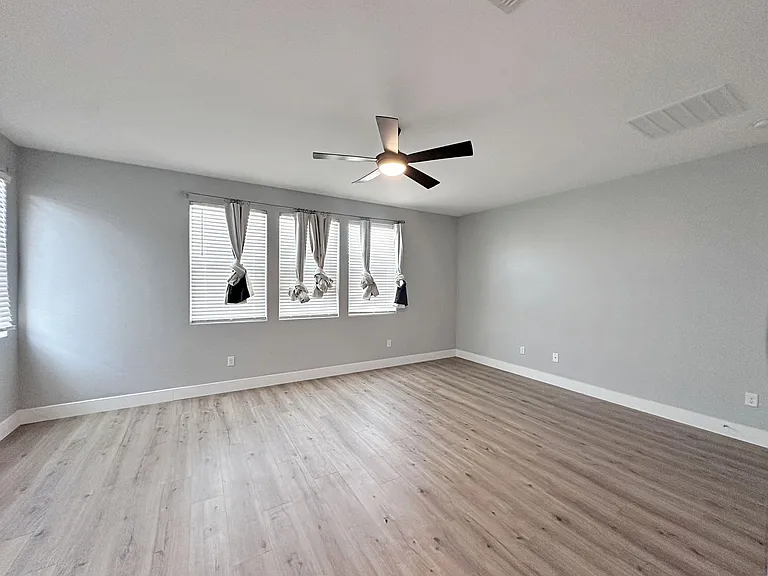 8154 Skye Quarry St — Photo 32
