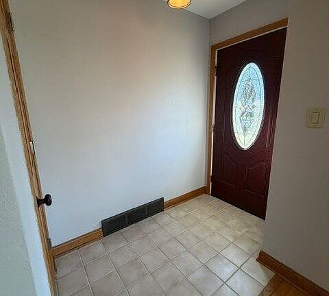 2nd image of 9229 27th Ave