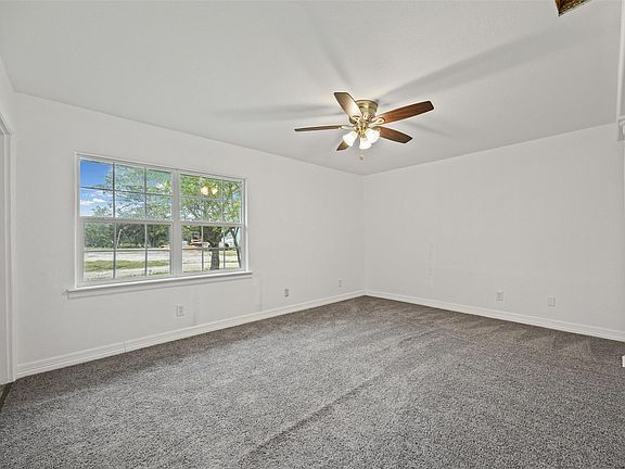 5th image of 11622 Doyle Rd
