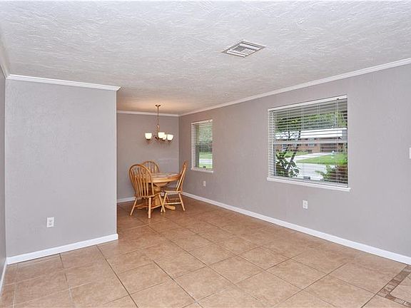 5th image of 4903 Bell Meade Dr
