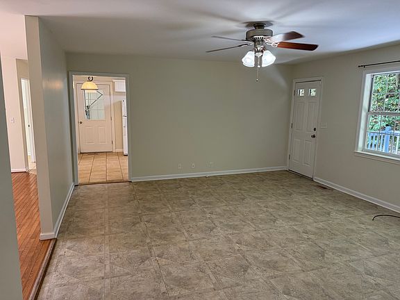 5th image of 1555 Johns Rd