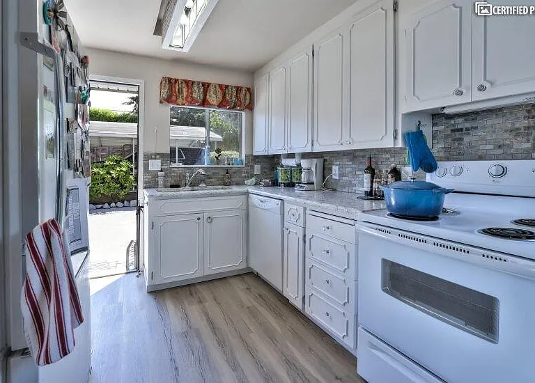 5408 Hyada Blvd NE — Photo 8