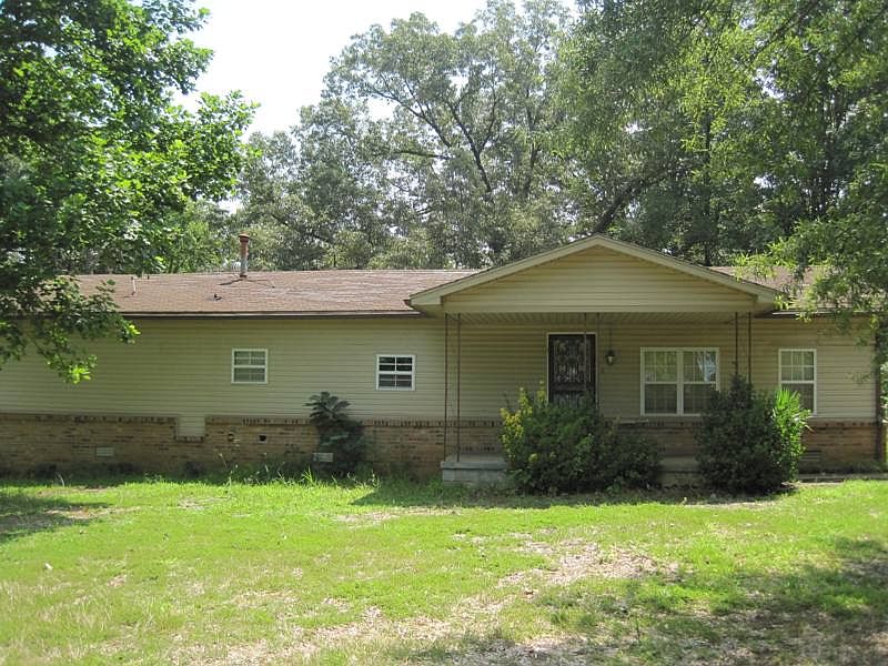 1st image of 1550 Sardis Lake Dr
