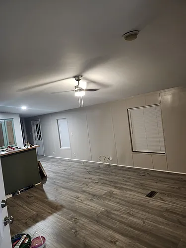 6844 Tipps St Photo 1