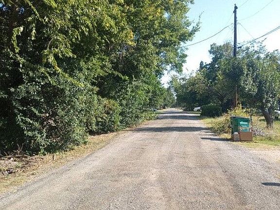 4th image of 103 Goodwin Ln