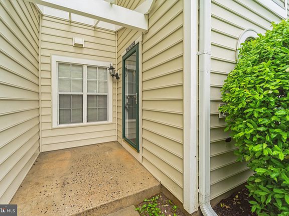 3rd image of 19009 Amarillo Dr #162