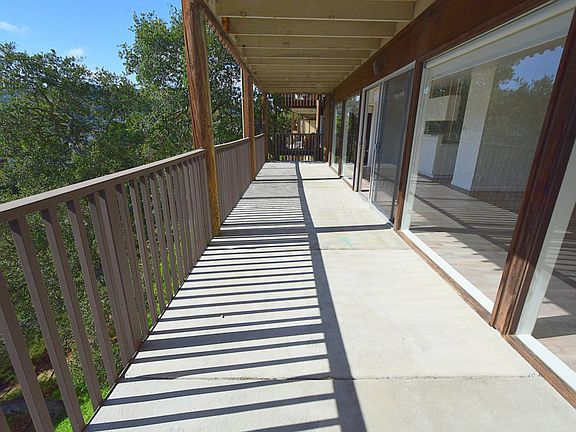 4th image of 1300 Mar West St #4