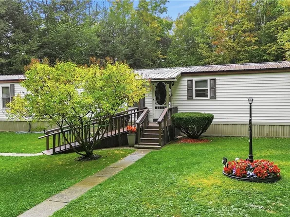 657 Columbia Center Rd, Mohawk, NY 13407