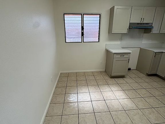 5th image of 1041 18th Ave APT A