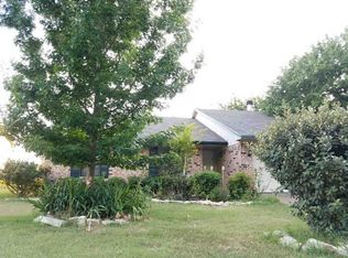 2013 Century Dr, Woodway, TX 76712