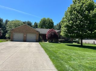 4600 Young Rd, Stow, OH 44224