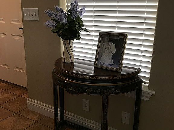 Entry with Travertine tile