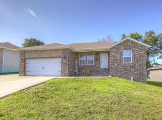 403 Penzance St, Monett, MO 65708