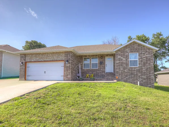 403 Penzance Street, Monett, MO 65708