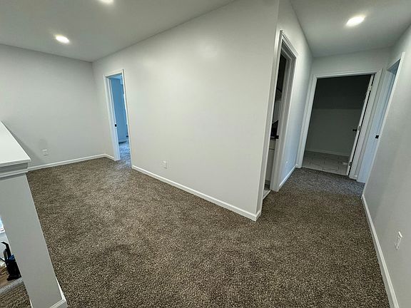 2nd Floor Hall/Landing