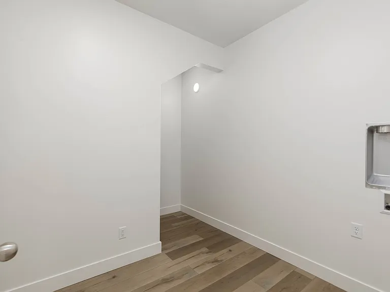 2nd Laundry Room