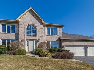 208 Camden Ct, Naperville, IL 60540