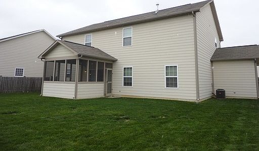 2nd image of 9711 Brooks Dr