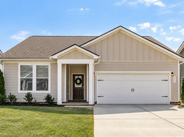 7227 Sutton Dr, White House, TN 37188