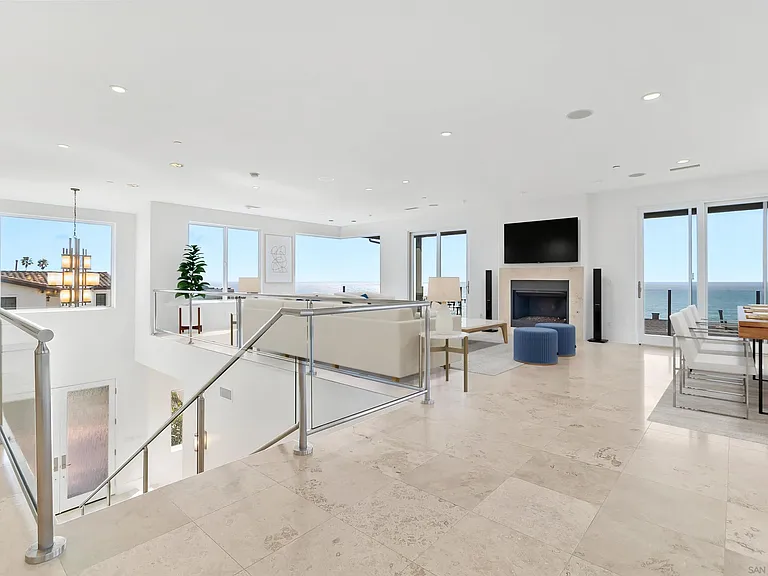 1371 San Elijo Ave — Photo 16