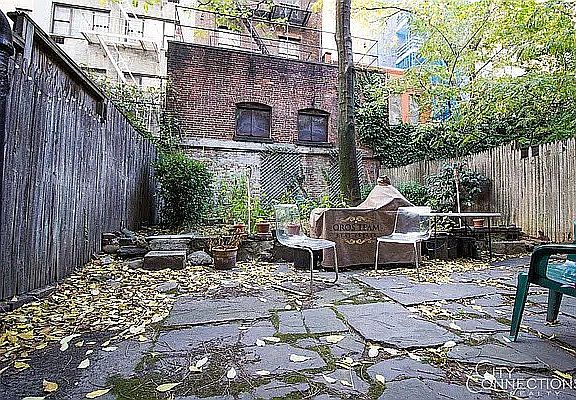 2nd image of 419 W 56th St #1E