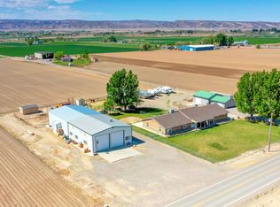 1329 Q Rd, Loma, CO 81524