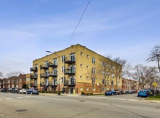 3100 W Addison St APT 2B, Chicago, IL 60618