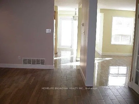 1240 Bantham St — Photo 3