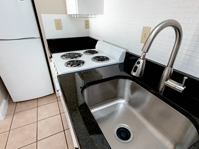 3506 Enfield Rd #106 — Photo 7