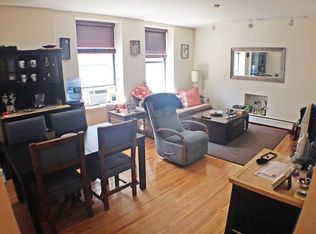 35 W 96th St APT 2F, New York, NY 10025