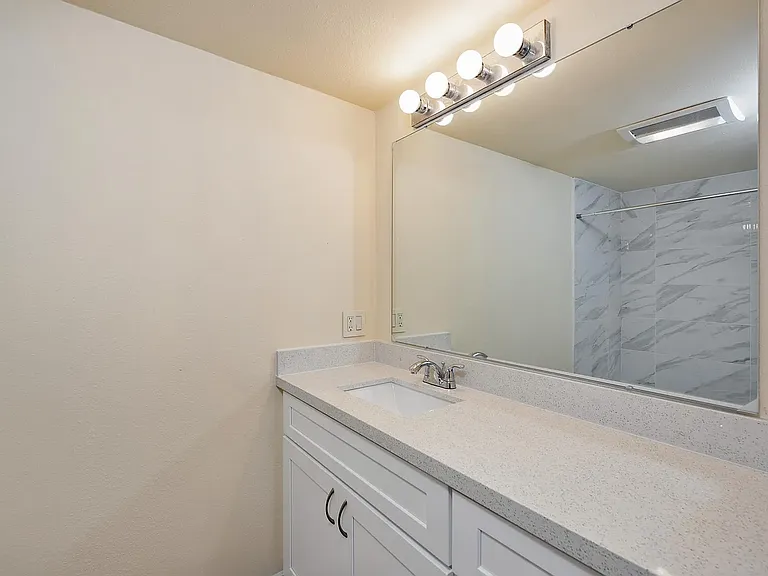 3232 Fuhrman Ave E #1 — Photo 16
