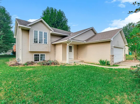 8181 Ravenrock Rd, Rockford, MN 55373