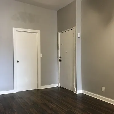 Rented by Nooklyn NYC LLC | media 35