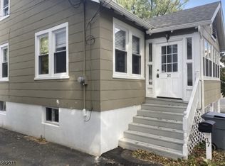 37 Walnut Ct, Springfield, NJ 07081