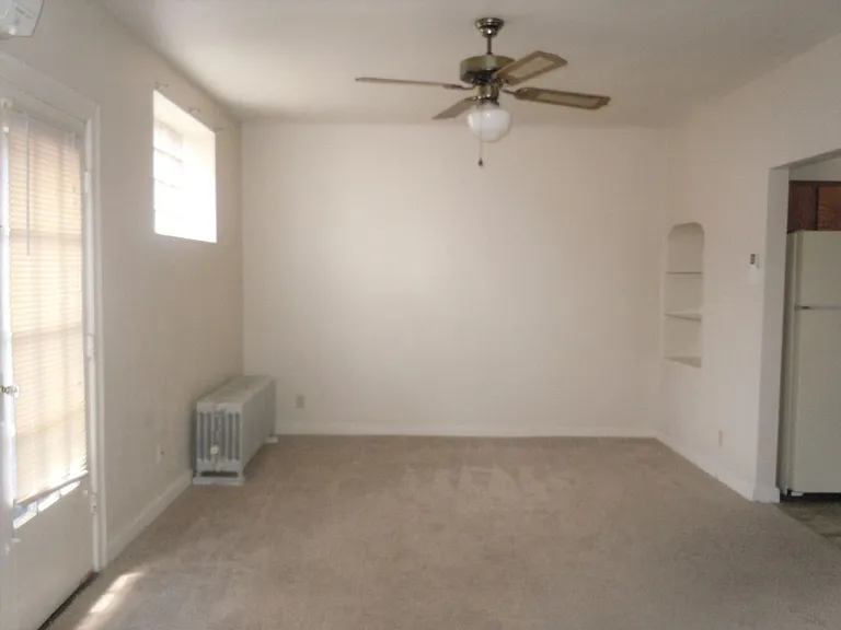 108 S Clinton St — Photo 6