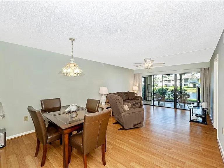 5219 Lake Village Dr #21 — Photo 3