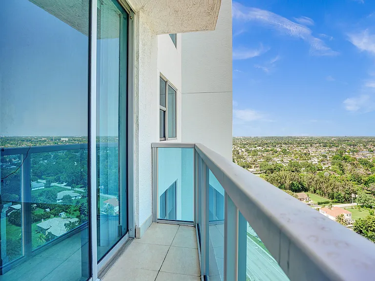 2641 N Flamingo Rd #2105N — Photo 41