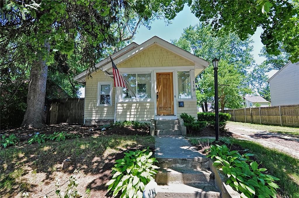 119 Curtis St, Cranston, RI 02920 Zillow