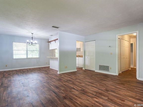4th image of 2838 NW 39th Pl