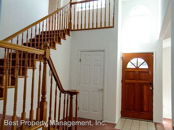 3rd image of 33515 13th St