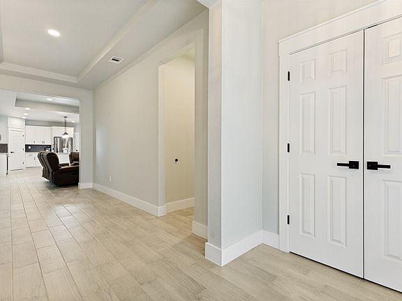 4th image of 11334 Golden Triangle Cir