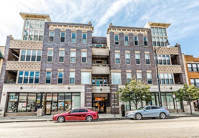 1st image of 3111 W Lawrence Ave #C301